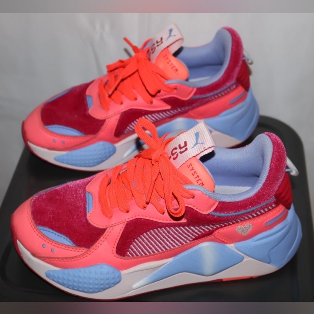 PUMA RS-X Valentine's Day Edition Shoes. Women's Size 4.